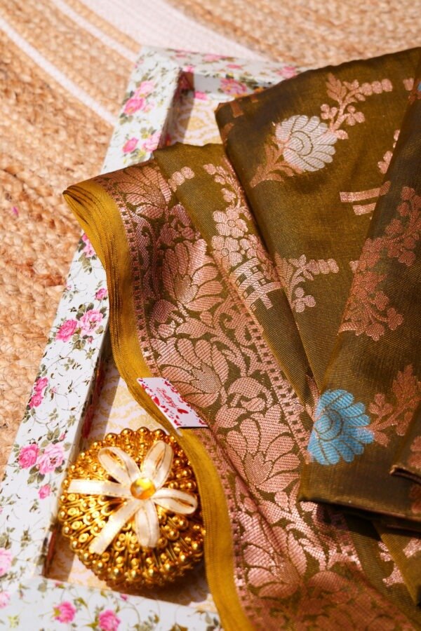 Mehndi Colour Semi Silk Banarasi Saree